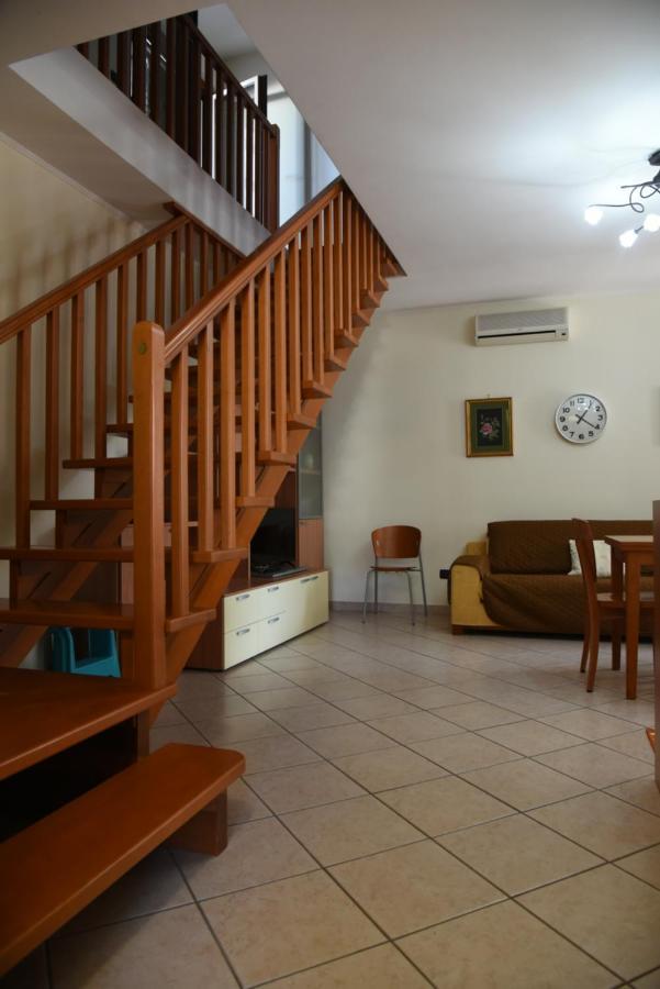 Villa Mamitas - Terrazza Panoramica - Box Privato - Servizio Spiaggia Siponto Buitenkant foto