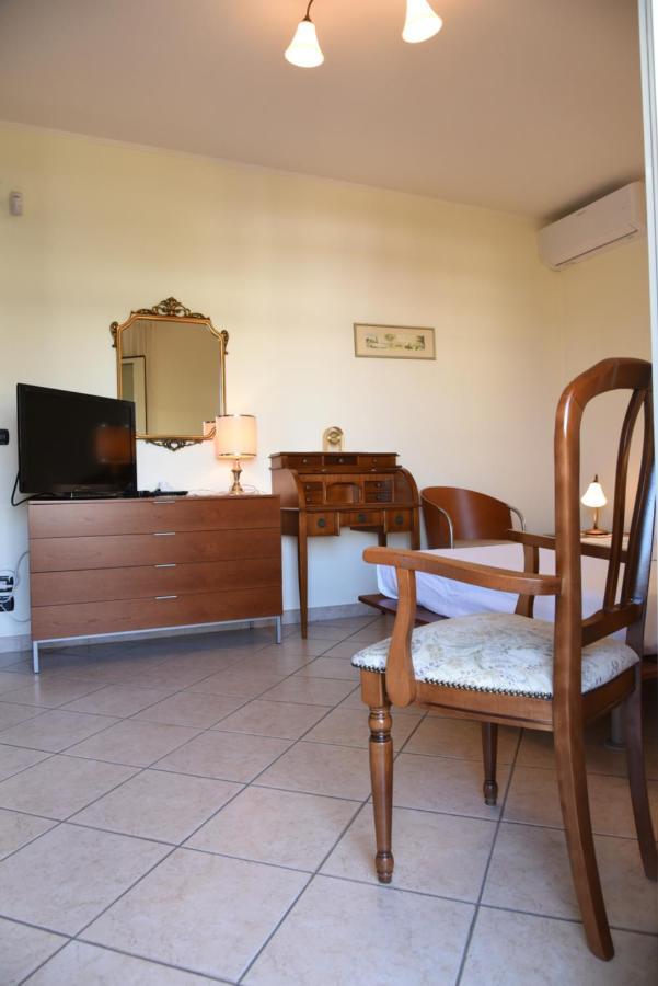 Villa Mamitas - Terrazza Panoramica - Box Privato - Servizio Spiaggia Siponto Buitenkant foto