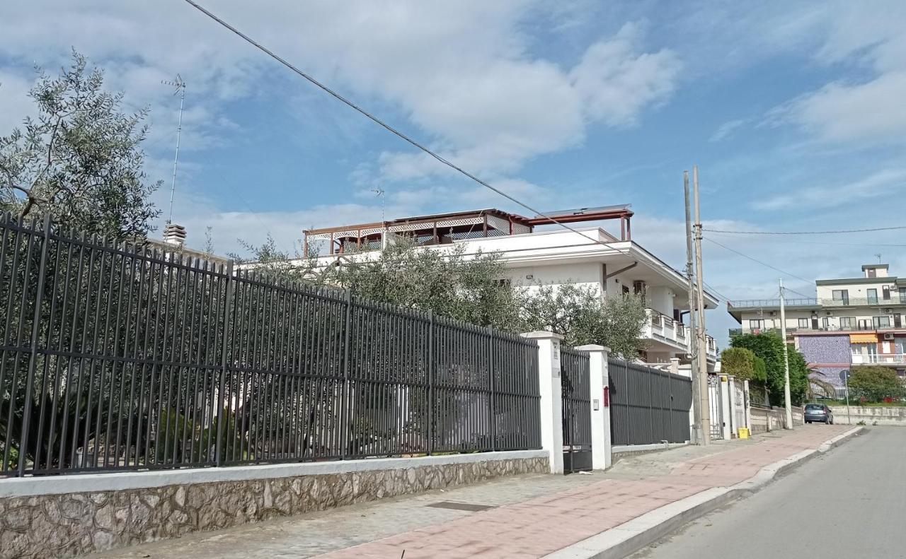 Villa Mamitas - Terrazza Panoramica - Box Privato - Servizio Spiaggia Siponto Buitenkant foto